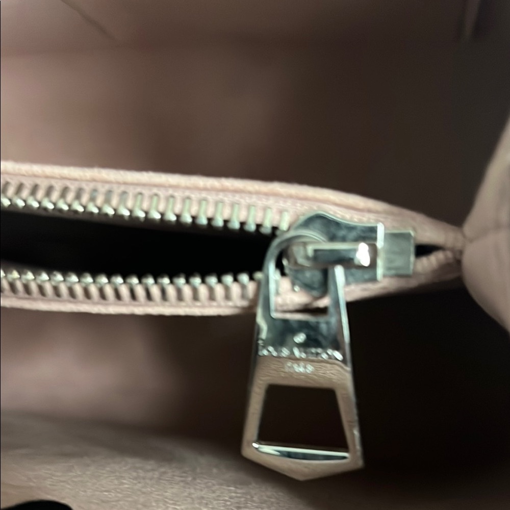 Authentic Louis Vuitton Handbag - Picture 8 of 10